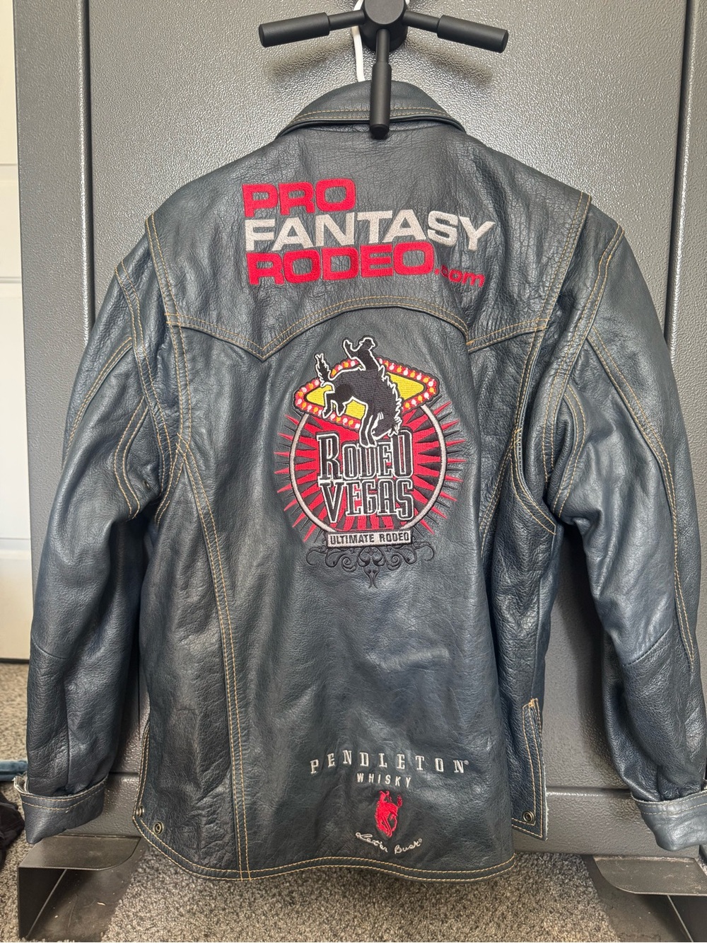 Rodeo Vegas Jacket Small